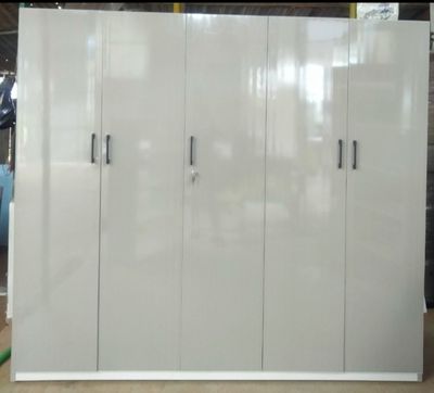 Cần bán tủ. Mua bán Tủ, kệ gia đình tại Thành phố Buôn Ma Thuột Đắk Lắk được đăng bởi Bé mèo 