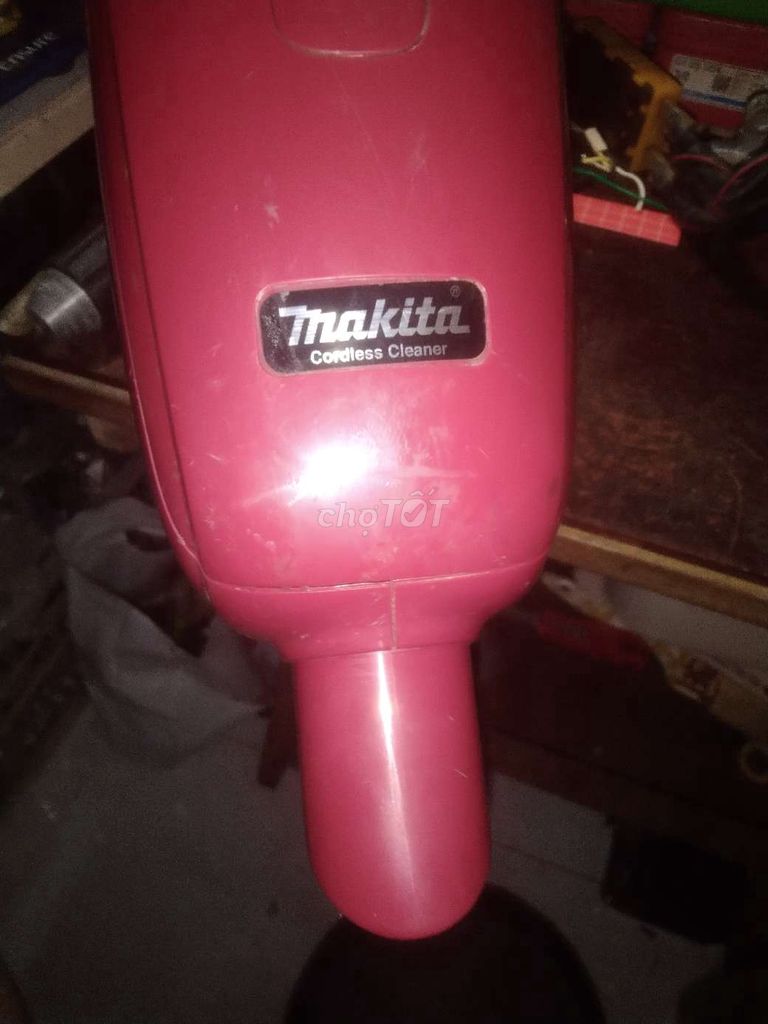 Máy hút bụi Makita Đỏ Pin 12V. Mua bán Thiết bị vệ sinh, nhà tắm tại Thành phố Huế Thừa Thiên Huế được đăng bởi Nhất Linh hình 1