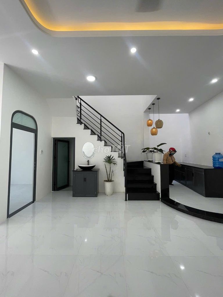 Bán nhà 2 tầng hẻm lê hồng phong Bán nhà 2 tầng hẻm lê hồng phong