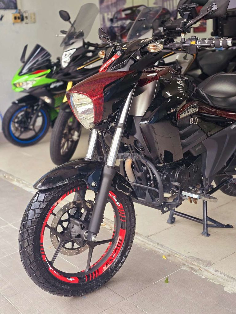 Suzuki intruder mẫu mới đời mới nhất Abs.2023. Mua bán Xe máy tại Quận Thanh Khê Đà Nẵng được đăng bởi Quý Moto Cycle 21 điện biên phủ Đà Nẵng hình 7