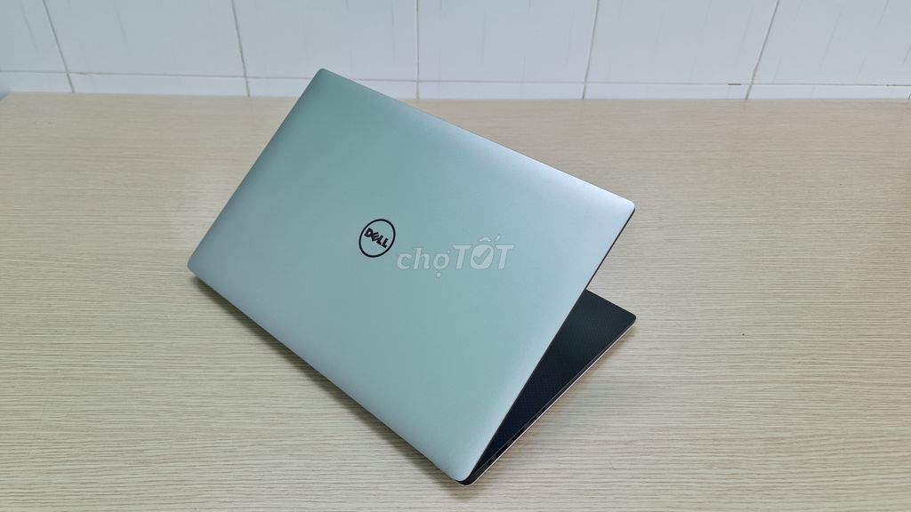 15" 4K TOUCH, MỎNG NHẸ, VGA RỜI, DELL 5520 CORE I7. Mua bán Laptop tại Quận 10 Tp Hồ Chí Minh được đăng bởi Hoài hình 4