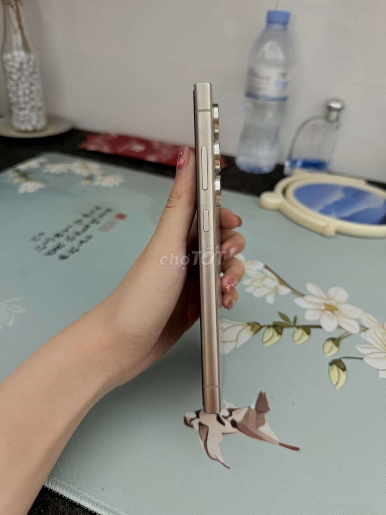 Samsung Galaxy S24 Ultra Xám Titan. Mua bán Điện thoại tại Quận Bình Thuỷ Cần Thơ được đăng bởi Ngo Nguyen Hoang Khiem hình 1