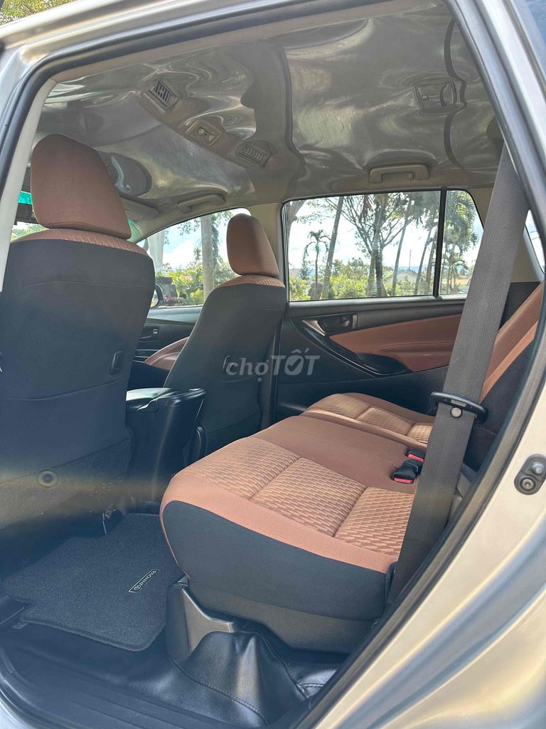 Innova 2019 zin tuyệt đối chuẩn gia đình kh taxi. Mua bán Ô tô tại Thành phố Bảo Lộc Lâm Đồng được đăng bởi Trần Hữu Trọng hình 11