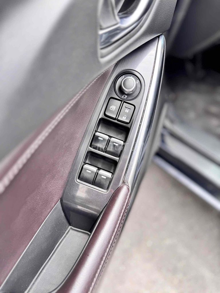 Mazda 6 2017 2.0L Premium - 100000 km. Mua bán Ô tô tại Quận Gò Vấp Tp Hồ Chí Minh được đăng bởi Ms Thư  hình 12