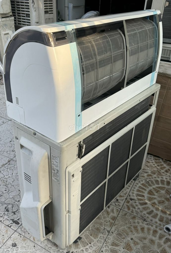Máy lạnh cũ DAIKIN URUSARA  2hp siêu vip 2018