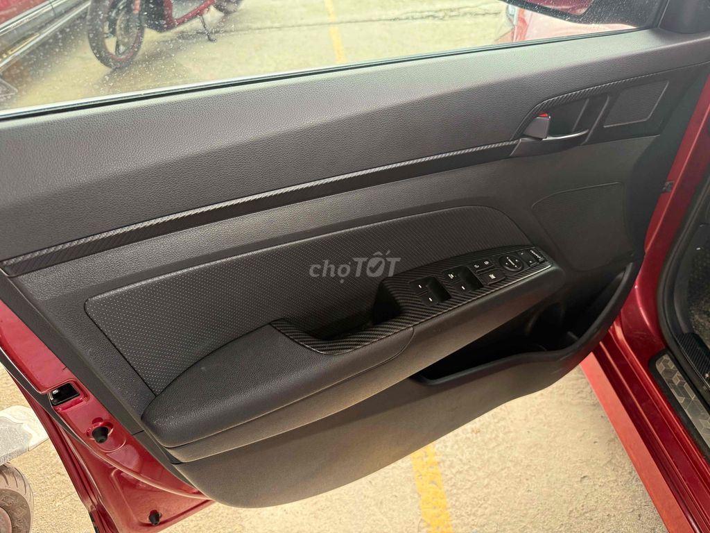 Hyundai Elantra 2019 1.6AT Sport 65000 km một chủ. Mua bán Ô tô tại Thành phố Thủ Đức Tp Hồ Chí Minh được đăng bởi FASTCARS THÁI Ô TÔ CŨ  hình 11