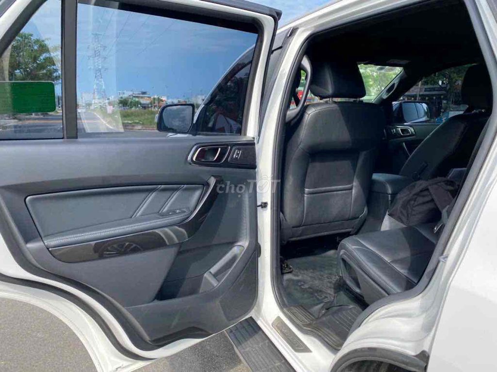 EVEREST 2019 TITANIUM 01 CẦU BẢN CAO CẤP ĐẸP. Mua bán Ô tô tại Quận Gò Vấp Tp Hồ Chí Minh được đăng bởi Mr Tài hình 6