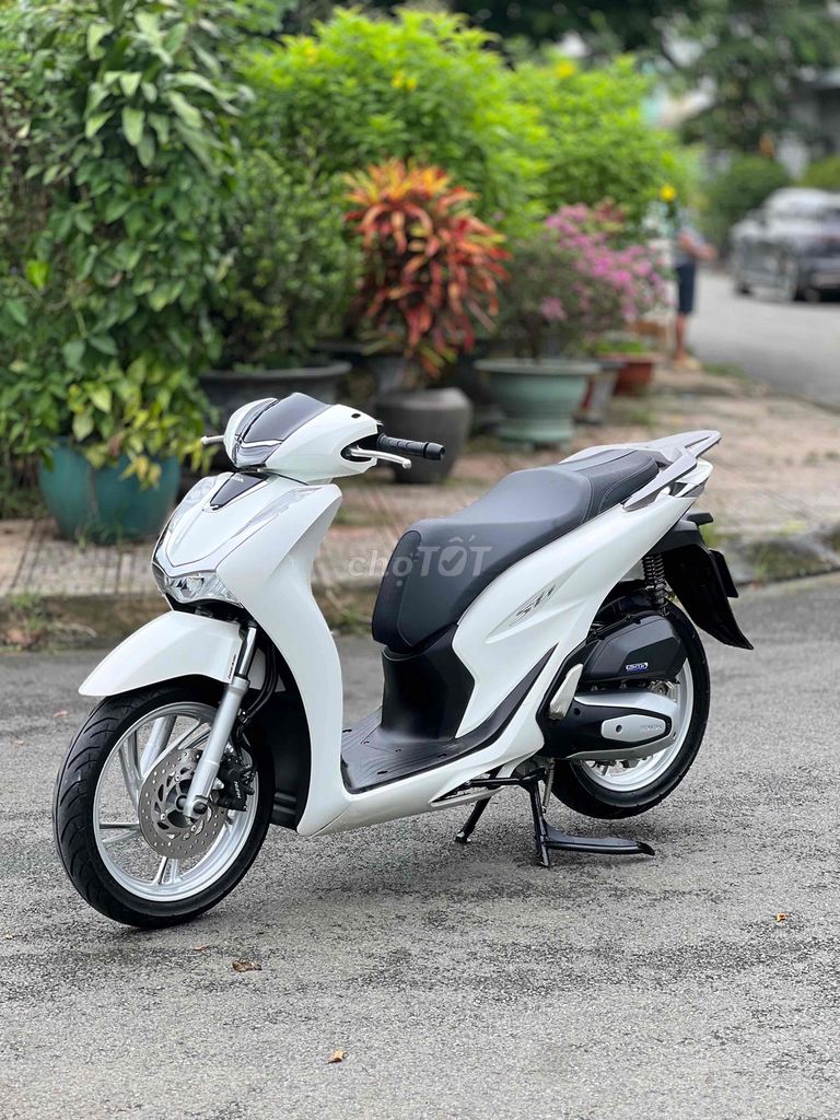 Shvn 125 Trắng Đen Bạc 2022 Biển Hay Hay Có Góp🎉🎉🎉. Mua bán Xe máy tại Thành phố Biên Hòa Đồng Nai được đăng bởi Xe Máy Phát Đồng hình 6