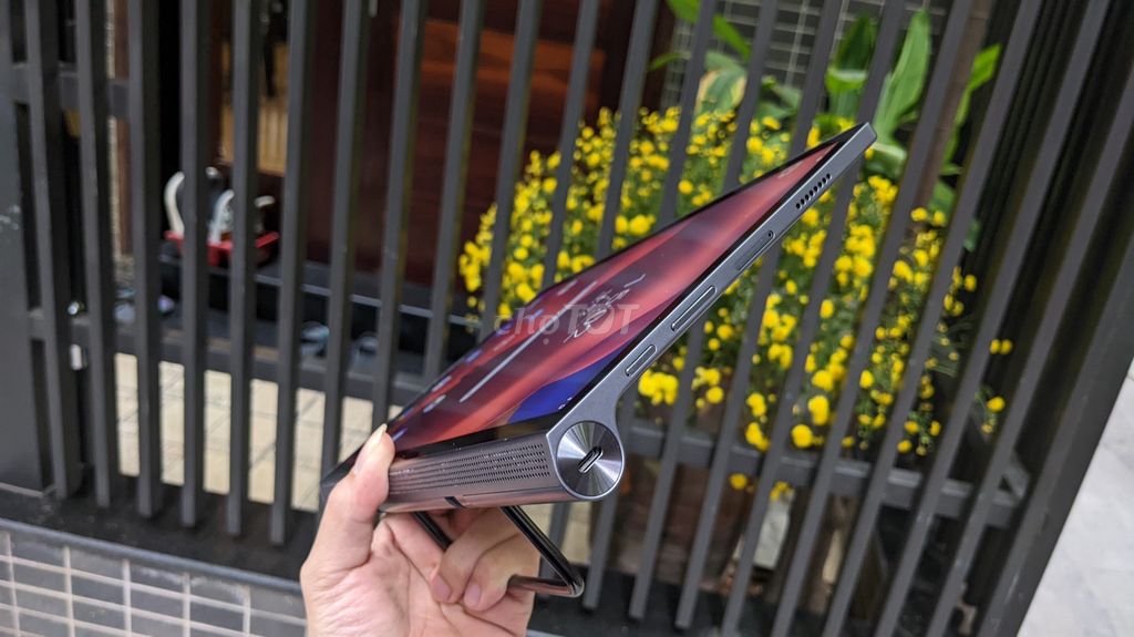 Lenovo Yoga Tab 11 inch 2K - 4 Loa JBL đỉnh chóp