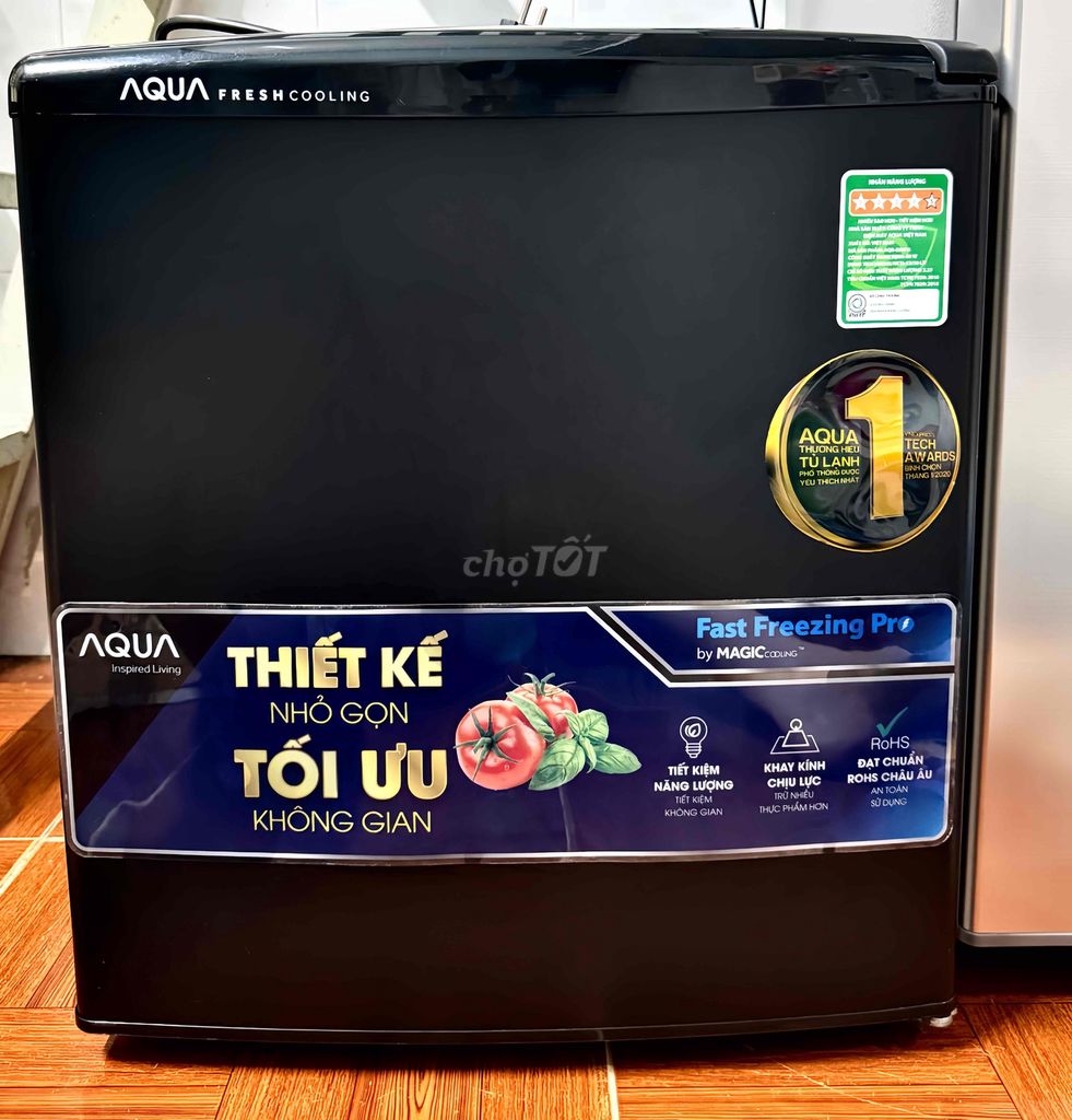 Tủ lạnh mini Aqua 50L Đen còn rất mới. Mua bán Tủ lạnh tại Quận Ninh Kiều Cần Thơ được đăng bởi Nhi  hình 1