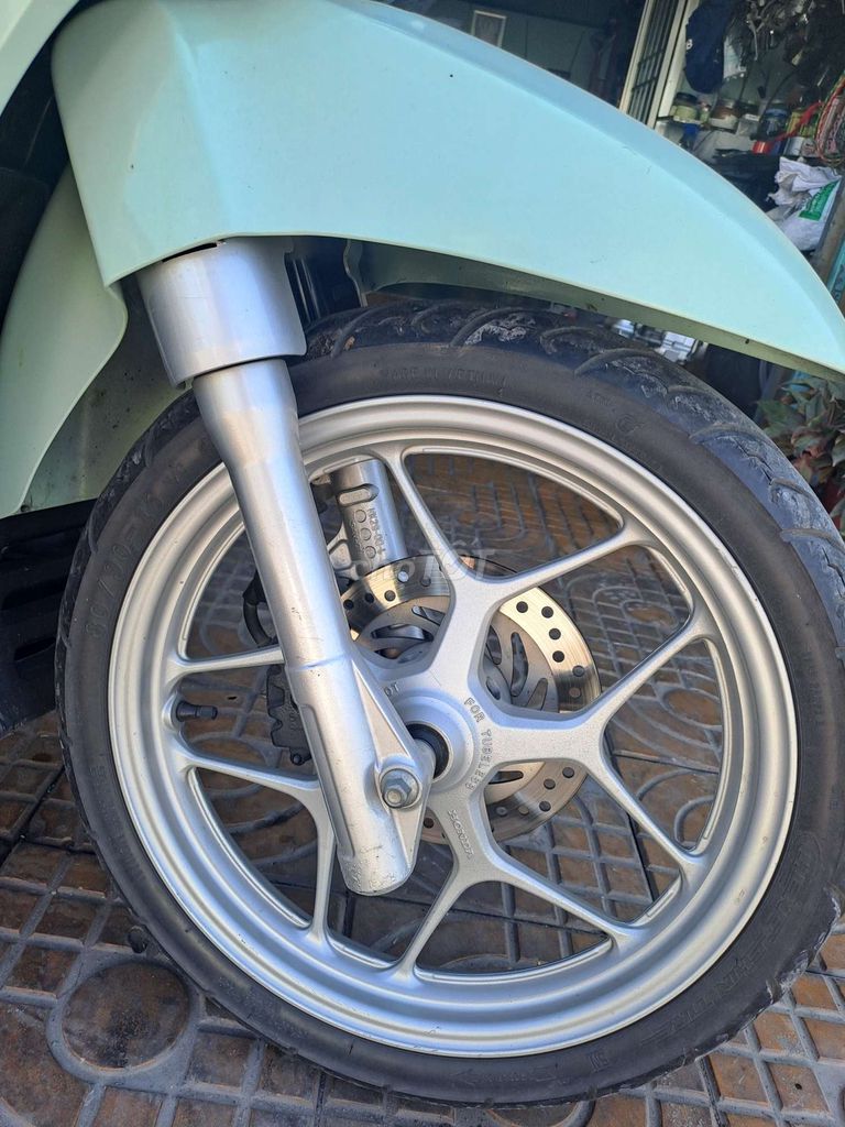 SH mode 2015 hàng bỏ mẫu ít chạy còn như mới 9 chủ. Mua bán Xe máy tại Thành phố Sa Đéc Đồng Tháp được đăng bởi Anh Thành hình 9