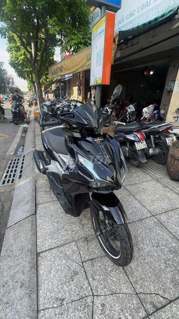 Хонда Air Blade 150 ABS 2022 Новый черный 90%