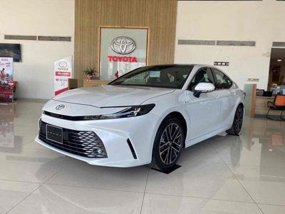 Toyota Camry 2025 2.5HEV TOP tặng 100% trước bạ. Mua bán Ô tô tại Huyện Bình Chánh Tp Hồ Chí Minh được đăng bởi PHƯỚC LỚN TOYOTA