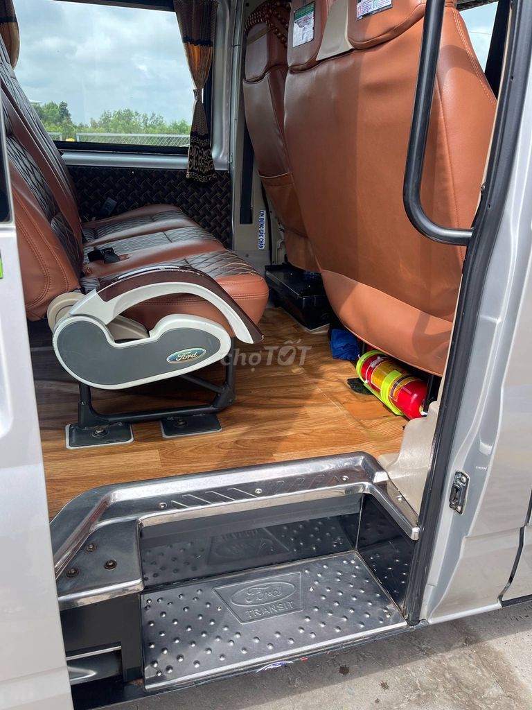 Ford Transit SVP 2018, 16 chỗ, số sàn. Mua bán Phương tiện khác tại Huyện Thạnh Hóa Long An được đăng bởi Hoài Châu hình 7