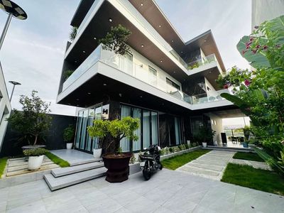 Cho thuê Villa đường Nguyễn Đình Thi Hoà Xuân, view sông. Cho thuê nhà ở tại Quận Cẩm Lệ Đà Nẵng được đăng bởi Lê Mạnh