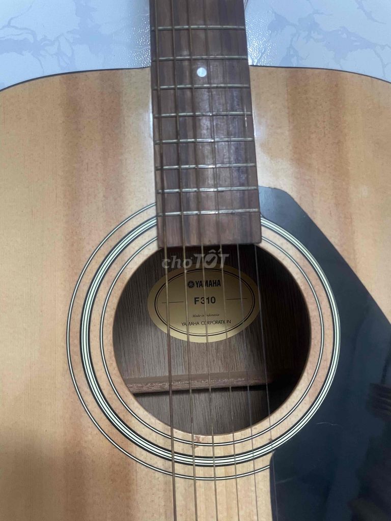 Guitar Yamaha F310 như mới