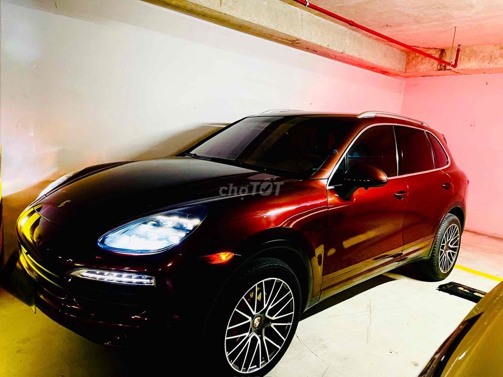 Porsche Cayenne 2011 - 70000 km -  nhà dùng.. Mua bán Ô tô tại Quận Gò Vấp Tp Hồ Chí Minh được đăng bởi Kevin hình 3