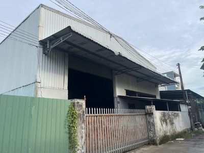 Bán Xưởng 2 tầng, 600m2 có 300m2 thổ cư,  Vĩnh Phú 38, giá tốt