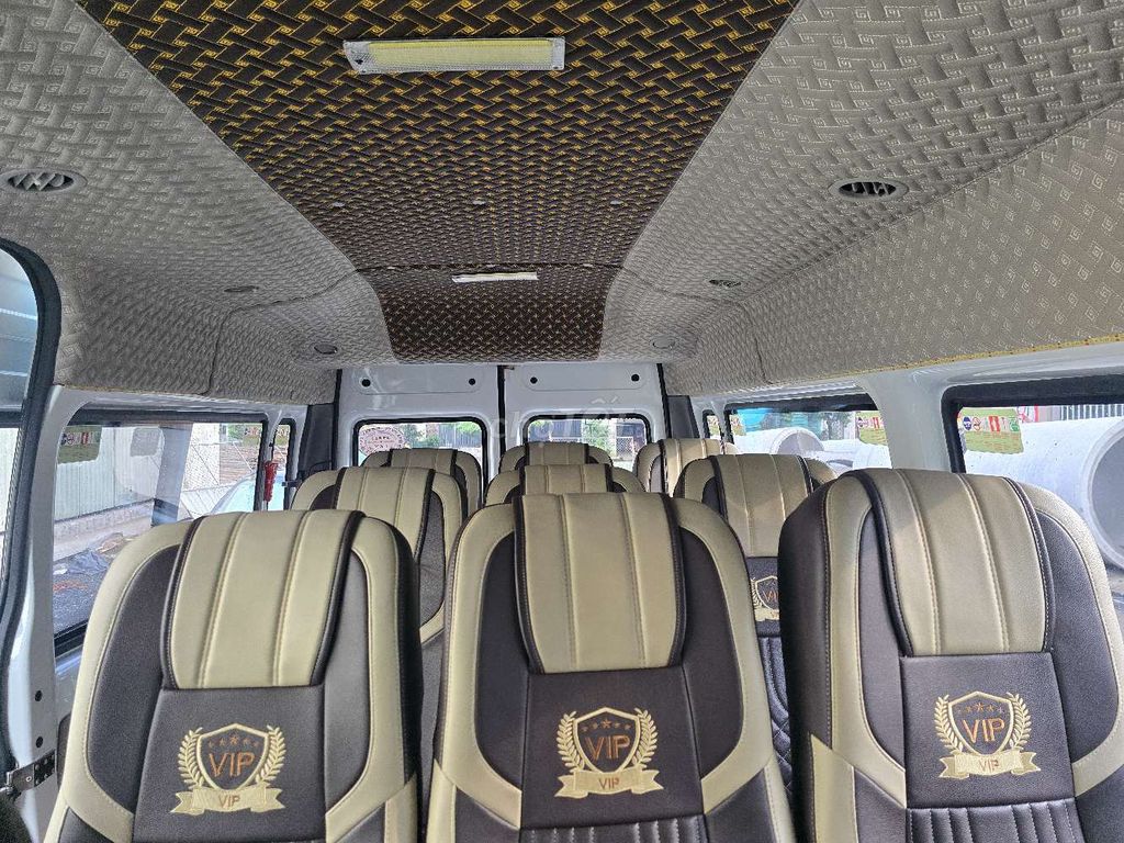 TRANSIT 2023 FULL PHỤ KIỆN BẢO HÀNH HÃNG 10/2026. Mua bán Ô tô tại Quận Bình Tân Tp Hồ Chí Minh được đăng bởi Lê Tử can  hình 10