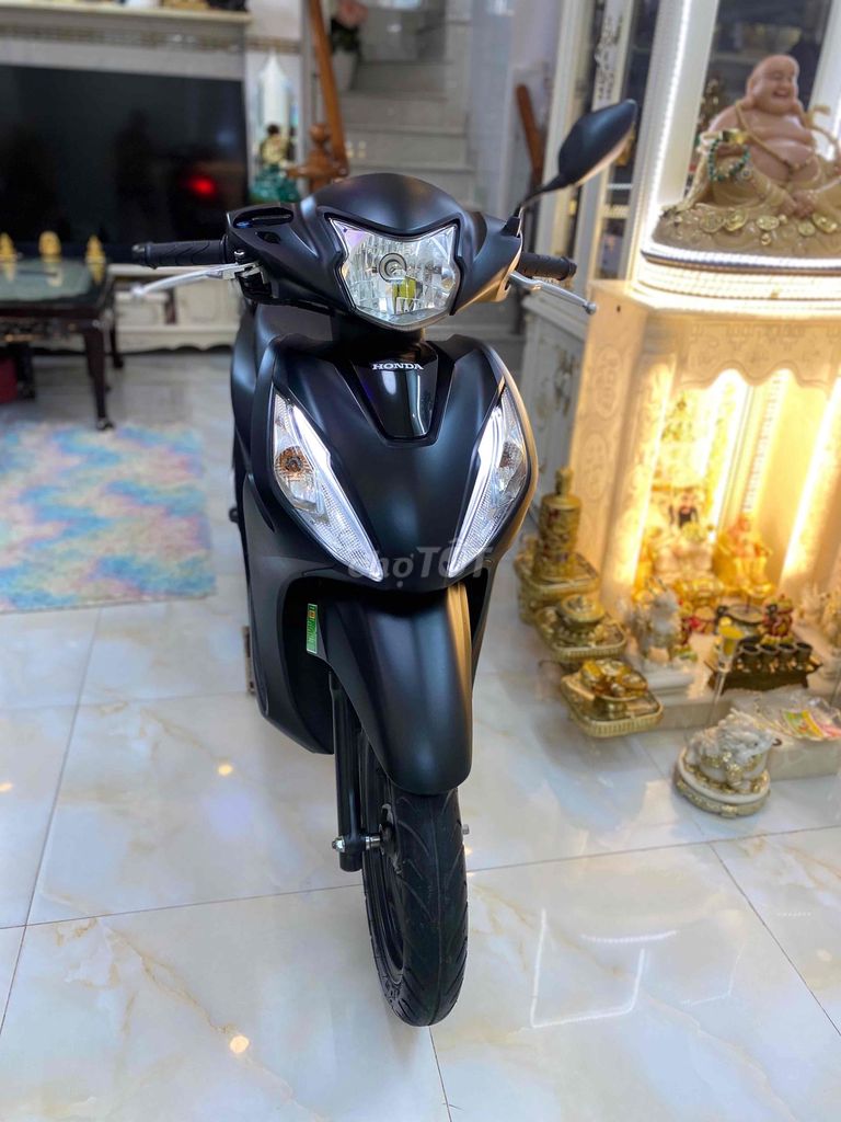 Vision Fi Smarkey (Trùm mền) Bstp mới 98% Zin.. Mua bán Xe máy tại Quận 4 Tp Hồ Chí Minh được đăng bởi Huy hình 1