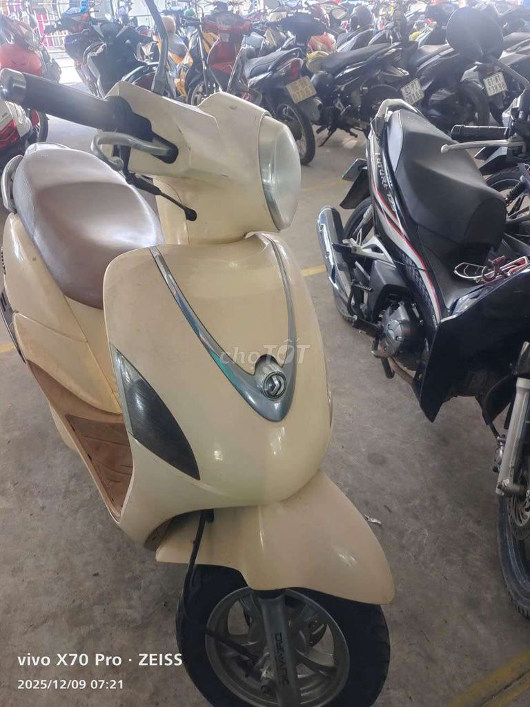 SYM Attila FI màu Vàng kem. Mua bán Xe máy tại Thị xã Bến Cát Bình Dương được đăng bởi phuong ly hình 1