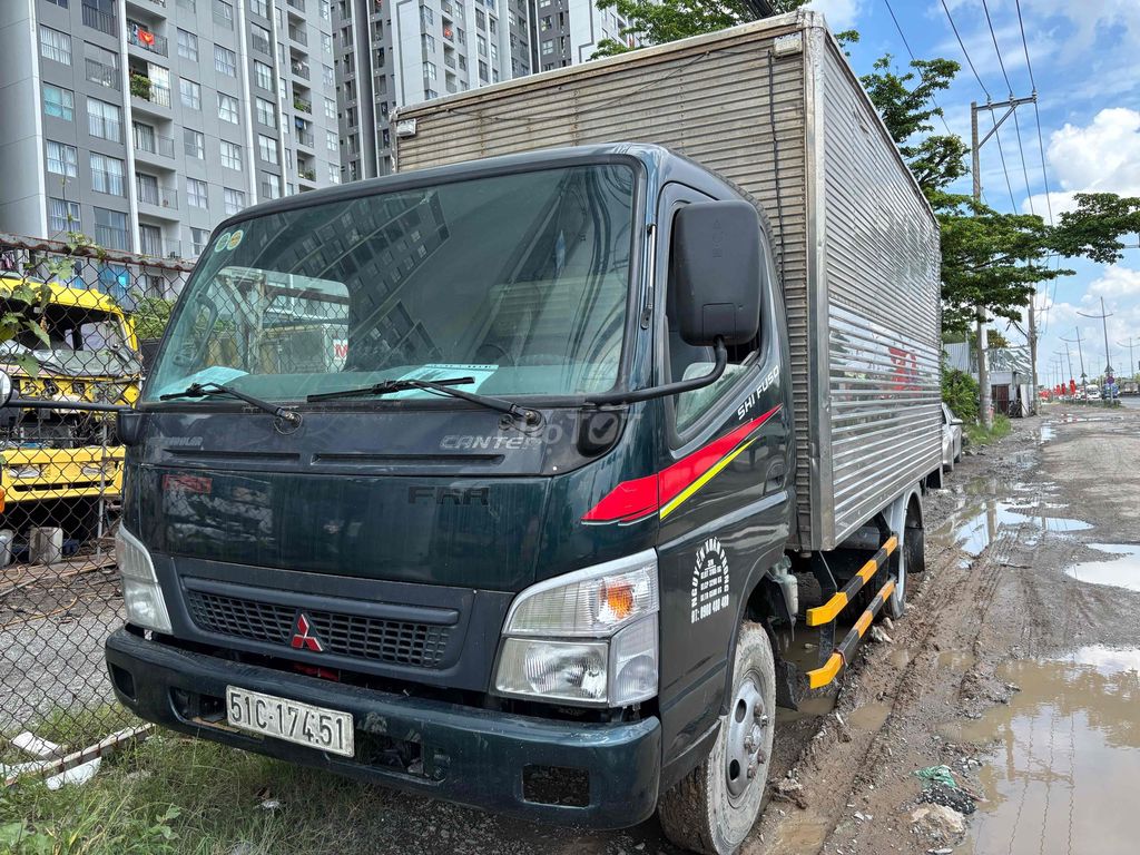 Fuso 3,5t đời 2009 thùng kín 4,5*2*2 m. Mua bán Xe tải, xe ben tại Huyện Bình Chánh Tp Hồ Chí Minh được đăng bởi Vi hình 1
