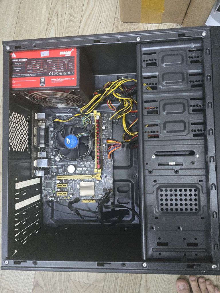 Bộ PC đọc báo