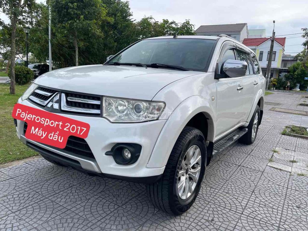 Mitsubishi Pajero Sport 2017 D 4x2 MT - 280000 km. Mua bán Ô tô tại Thành phố Hội An Quảng Nam được đăng bởi Nguyễn Minh Nở hình 4