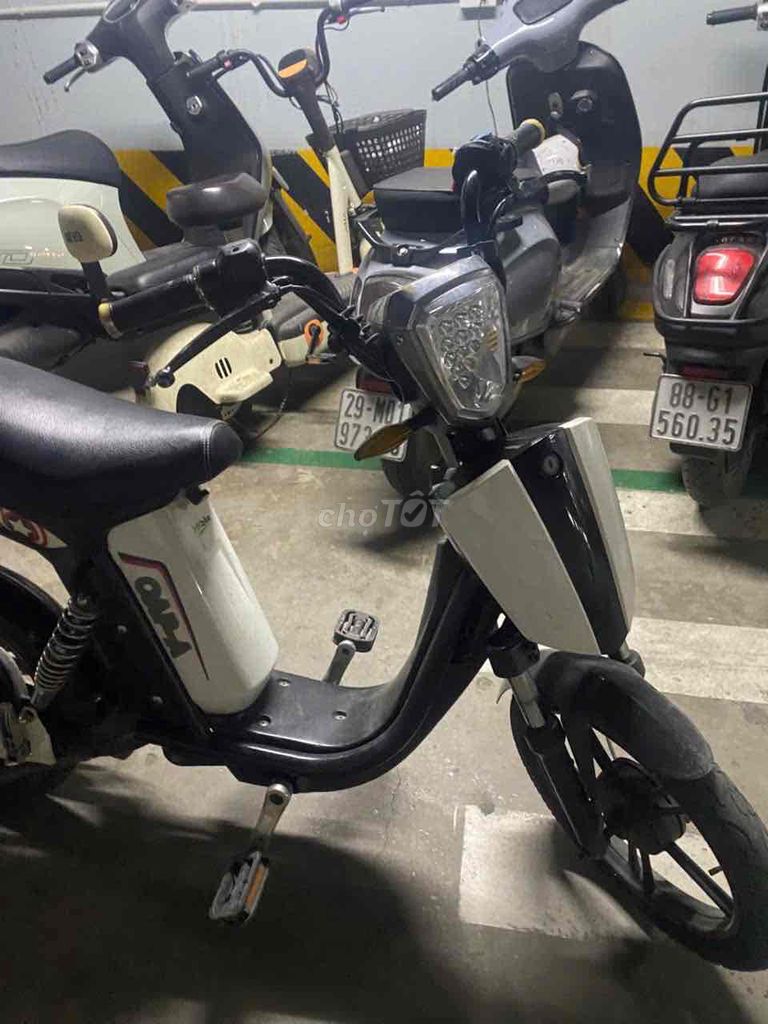 Xe đạp điện HK bike màu Đen, Trắng. Mua bán Xe điện tại Quận Hoàng Mai Hà Nội được đăng bởi Cỏ hình 7