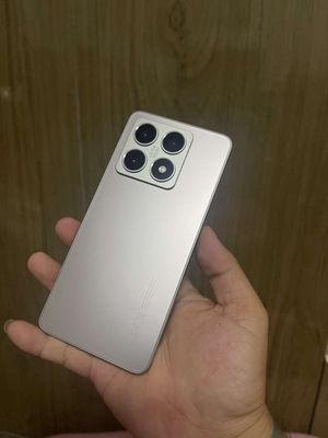 Xiaomi 14T Titan 12/256 99% BH TGDD 02/2027. Mua bán Điện thoại tại Quận Bình Thuỷ Cần Thơ được đăng bởi Thắng