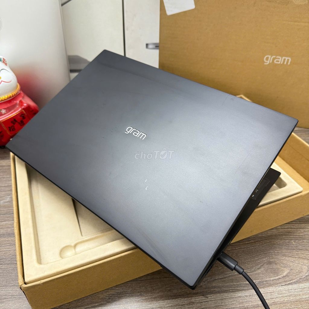 LG Gram 14ZDA i5-13P|8|256 fullbox. Mua bán Laptop tại Quận Thanh Xuân Hà Nội được đăng bởi Kiều Sơn hình 1
