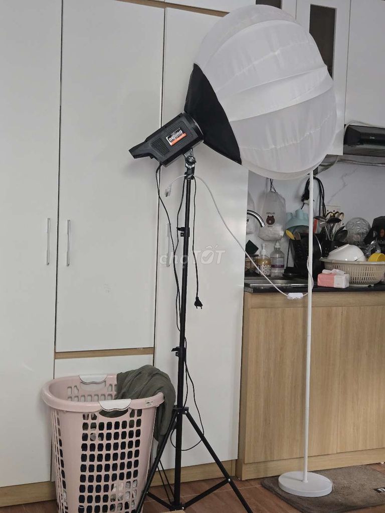 Đèn studio BEDIRO 2700K-6500K. Mua bán Đèn tại Quận Bắc Từ Liêm Hà Nội được đăng bởi Nguyễn Quốc Hưng hình 1
