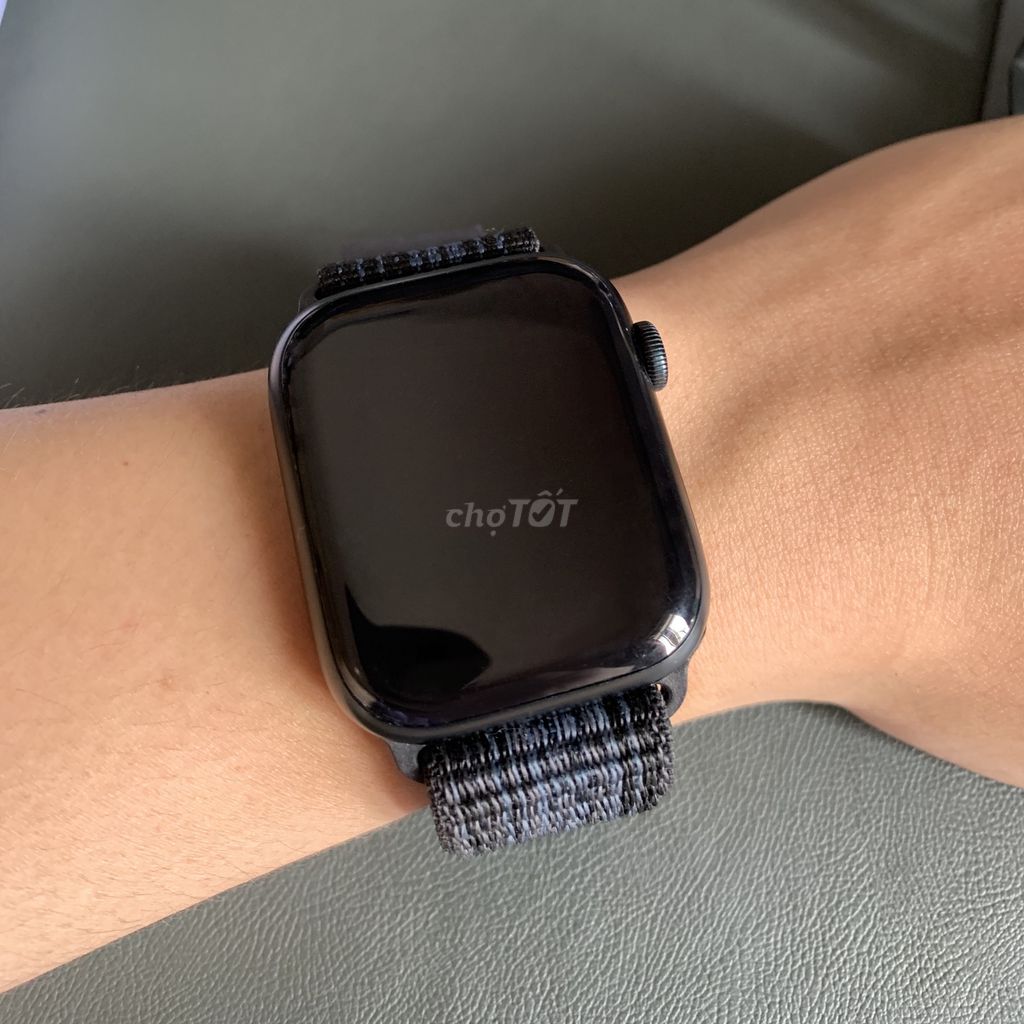 Apple Watch 7 x NIKE/ 45mm/ LTE viền nhôm Đen