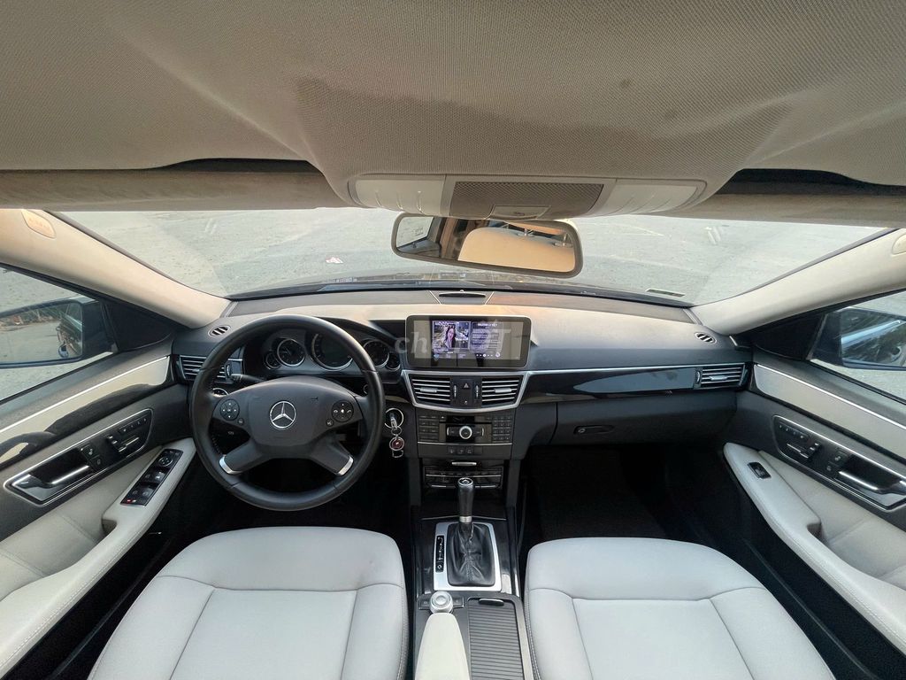 Mercedes Benz E Class 2010 E250 xe còn zin nhiều. Mua bán Ô tô tại Quận Thanh Xuân Hà Nội được đăng bởi Vạn Phát  Auto hình 15