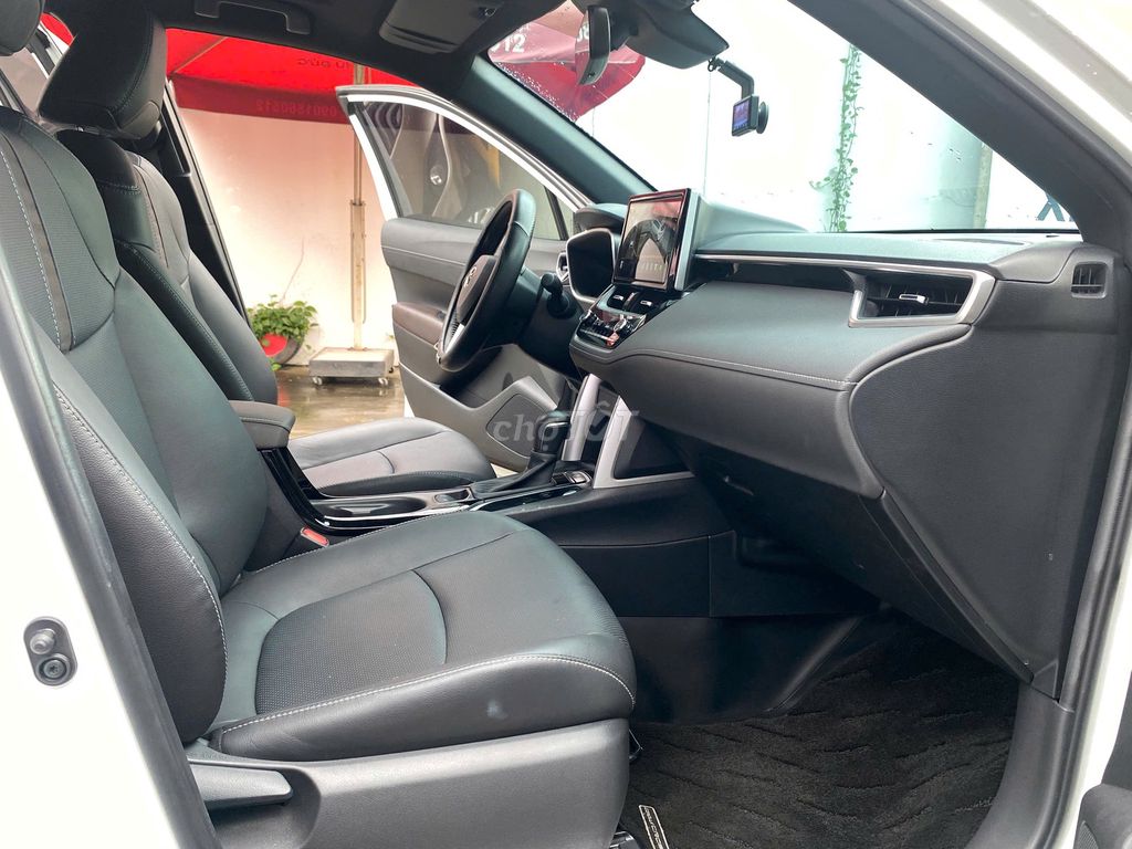 Corolla Cross 2024 1.8V - 13.461 km - Còn Giảm Lộc. Mua bán Ô tô tại Quận Tân Phú Tp Hồ Chí Minh được đăng bởi Vũ Phong Toyota Sure Xe Cũ Chính Hãng hình 12