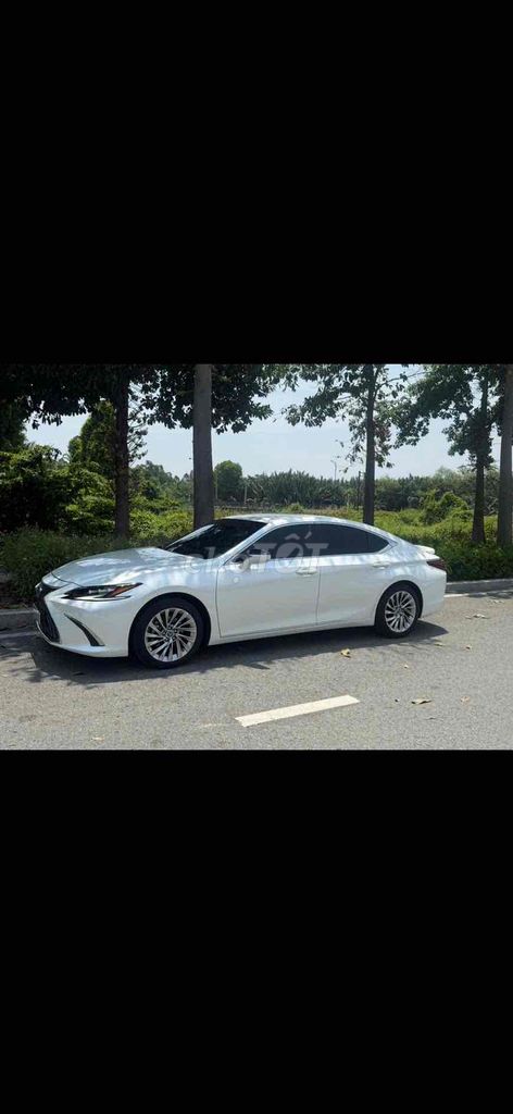 Lexus ES300h-2023-Trắng-Odo: 2.900km. Mua bán Ô tô tại Quận 1 Tp Hồ Chí Minh được đăng bởi Hoang Nam hình 14