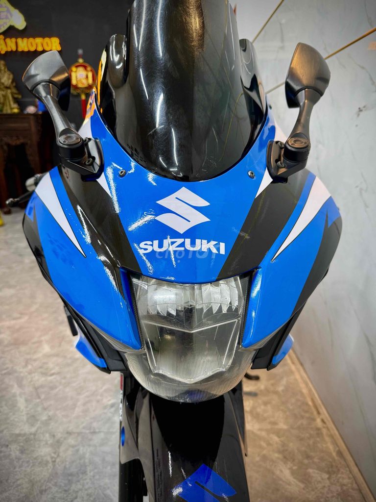 Suzuki Gsx150R 2018 сине-чёрный 30642 км