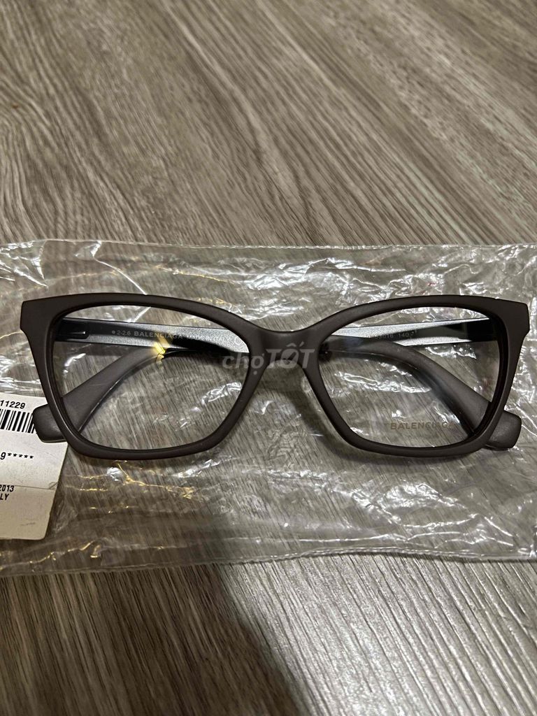 Gọng kính Balenciaga chính hãng