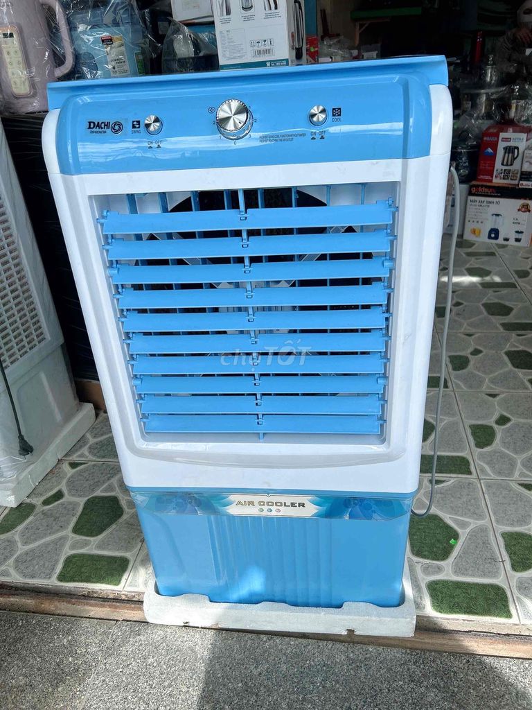 Quạt làm mát Dachi 40L Xanh Trắng Mới 100%. Mua bán Quạt tại Quận Cẩm Lệ Đà Nẵng được đăng bởi Tùng hình 1