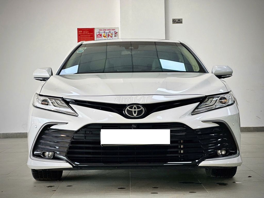 Toyota Camry 2.5Q 2023 - 50000 km. Mua bán Ô tô tại Quận Gò Vấp Tp Hồ Chí Minh được đăng bởi Kim Ngân Xe Lướt hình 1
