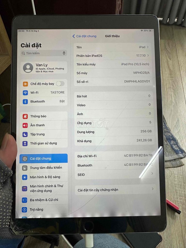 Apple iPad Pro 10.5 inch 256GB. Mua bán Máy tính bảng tại Quận Tân Bình Tp Hồ Chí Minh được đăng bởi Lyvan hình 1