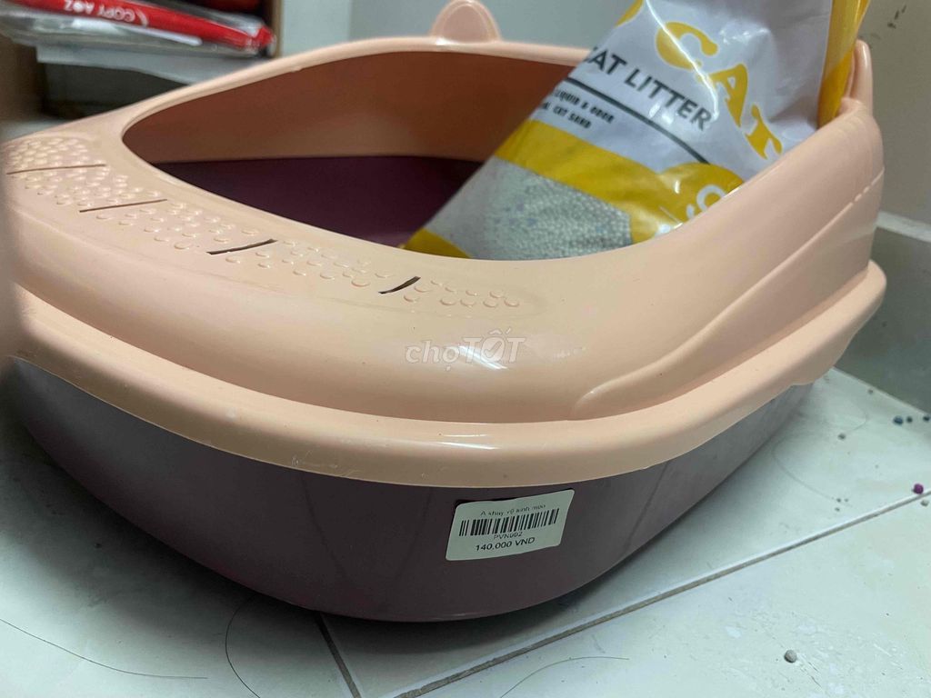 Khay cát vệ sinh Mèo nhựa Hồng và bao cát mèo. Mua bán Phụ kiện, Thức ăn, Dịch vụ tại Quận Đống Đa Hà Nội được đăng bởi Hoàng linh hình 1