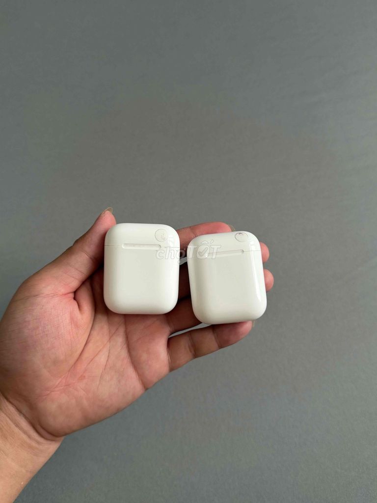 Tai nghe Airpods 2 body 99%. Mua bán Tivi, Âm thanh tại Quận Gò Vấp Tp Hồ Chí Minh được đăng bởi Võ Chí Bảo hình 1