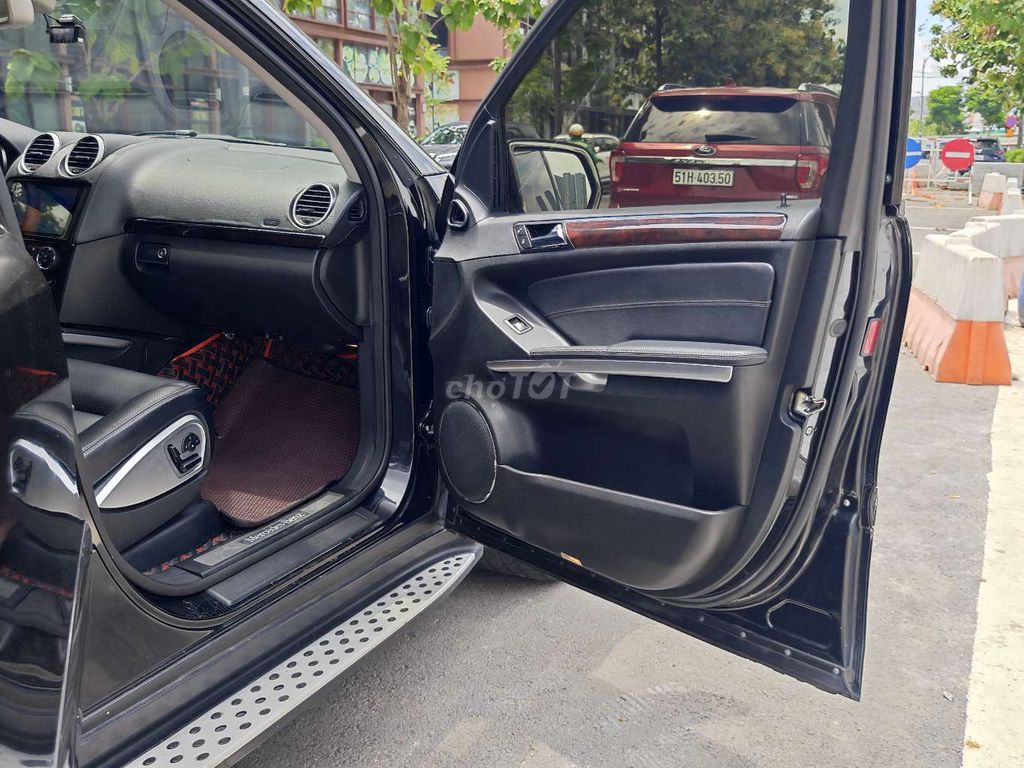 Bán xe Mercedes GL 550. Mua bán Ô tô tại Thành phố Thủ Đức Tp Hồ Chí Minh được đăng bởi Hoàng Sơn hình 8