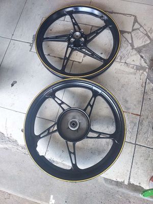 Bán mâm luôn bi rin theo xe còn đẹp ken bao lỗi. Mua bán Phụ tùng xe tại Quận Liên Chiểu Đà Nẵng được đăng bởi anh quoc