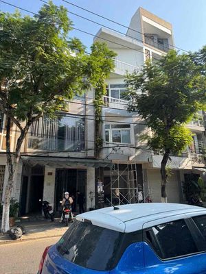 Cho thuê văn phòng kinh doanh đường Hà Huy Tập- đối diện bờ Hồ, T. Khe. Cho thuê văn phòng, mặt bằng kinh doanh tại Quận Thanh Khê Đà Nẵng được đăng bởi Sơn Kim