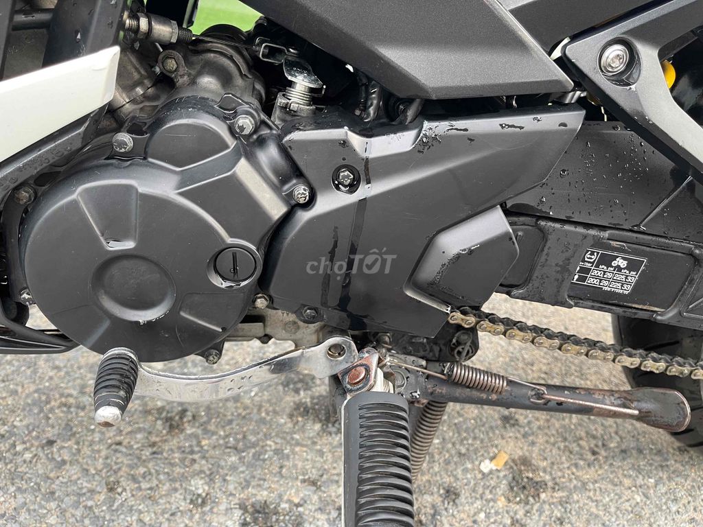 Yamaha Exciter 150 Trắng Zin êm Tốt. Mua bán Xe máy tại Thành phố Bến Tre Bến Tre được đăng bởi A Teo hình 11