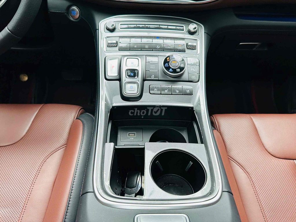 Hyundai Santa Fe 2024 2.2 Dầu Cao Cấp - 39012 km. Mua bán Ô tô tại Quận Cầu Giấy Hà Nội được đăng bởi Tuấn hình 8