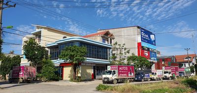 Nhà đa năng kiên cố khung thép tại thành phố hoa lư, cách go 200m. Mua bán văn phòng, mặt bằng kinh doanh tại Thành phố Ninh Bình Ninh Bình được đăng bởi Phạm Trung Kiên