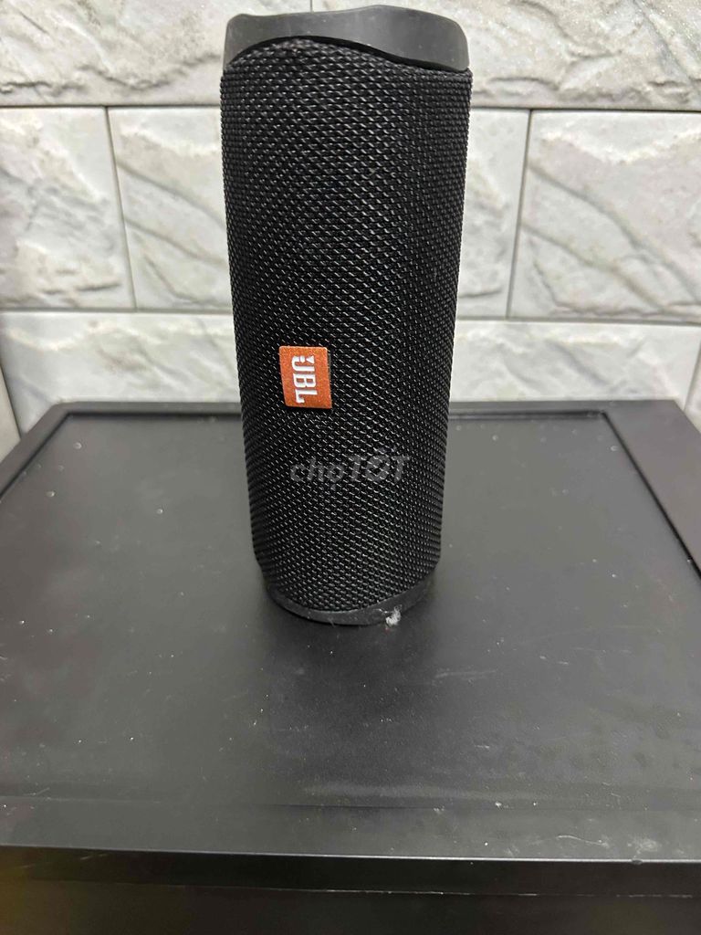 Loa Bluetooth JBL Flip 5 Đen Đã sử dụng. Mua bán Tivi, Âm thanh tại Quận Đống Đa Hà Nội được đăng bởi tuệ an hình 1